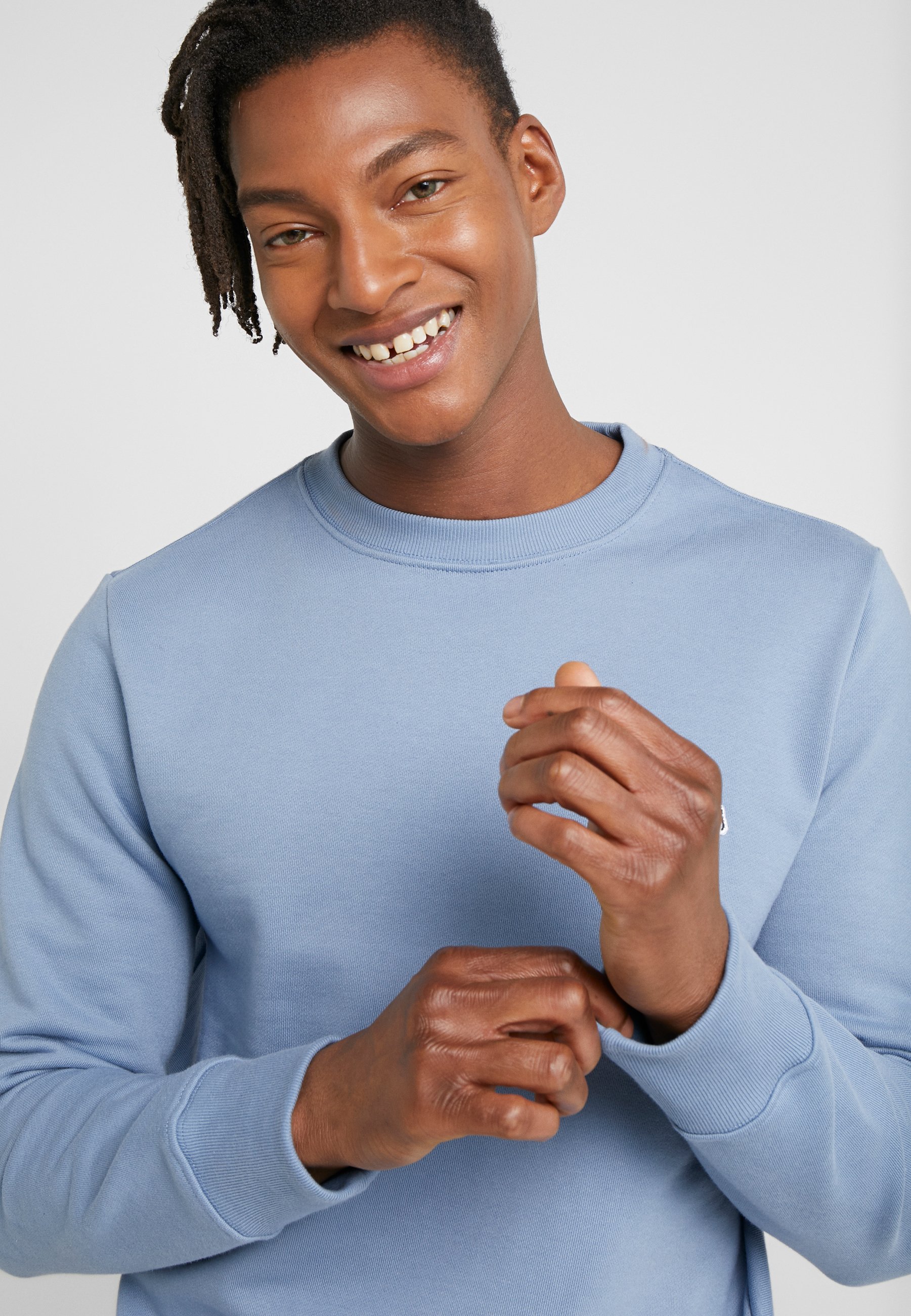 paul smith light blue sweatshirt
