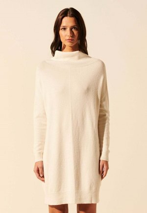 CORY - Robe pull - blanc creme