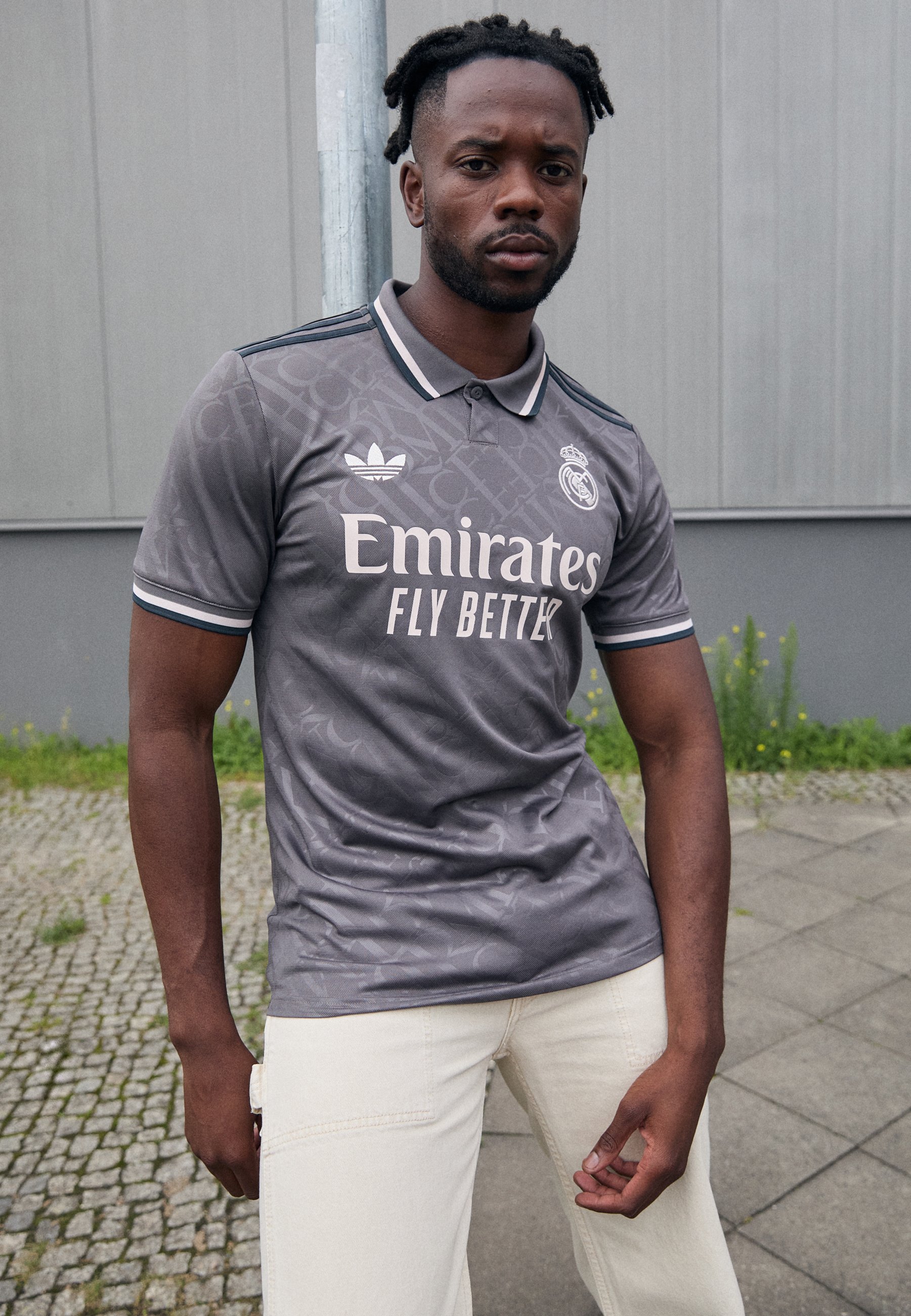 Adidas Sportswear - Maillot De Foot Col V Real Madrid JX2136 Blanc