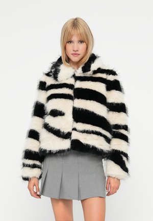 VIZEBBY JACKET - Zimska jakna - birch/black beauty