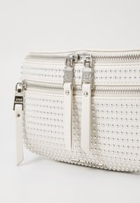 Steve Madden BCLARKES SET - Cross body bag - bone/silver-coloured