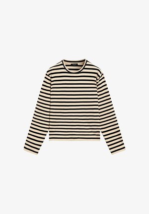 Maglietta beige a maniche lunghe con strisce orizzontali nere e scollo arrotondato, distesa su uno sfondo bianco.