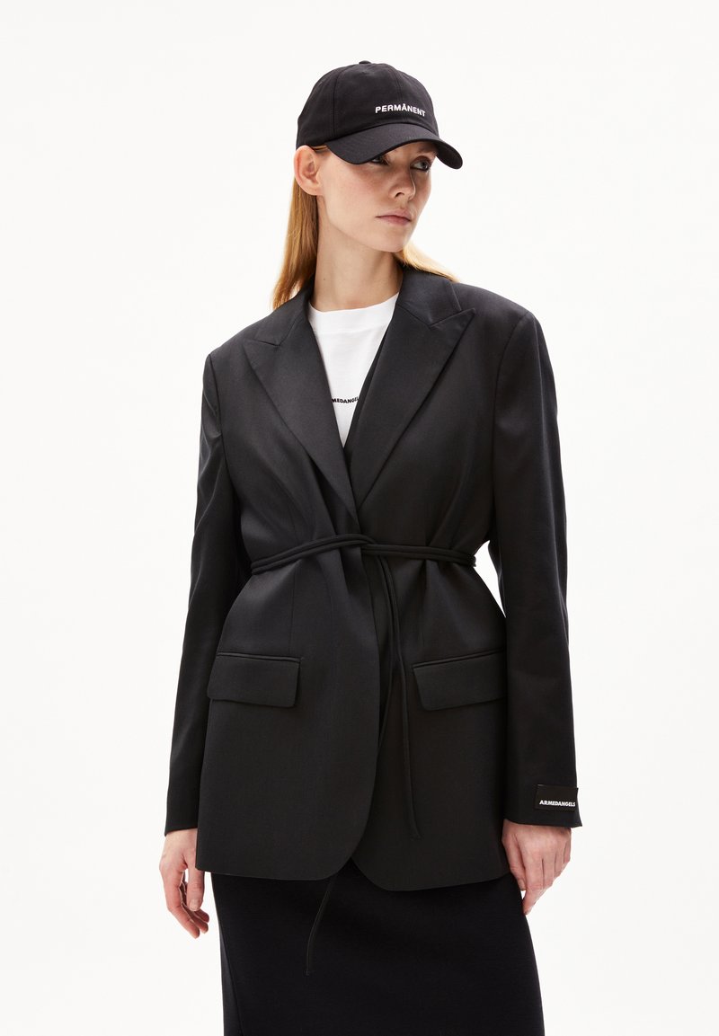 ARMEDANGELS ORIANA - Cappotto corto - black