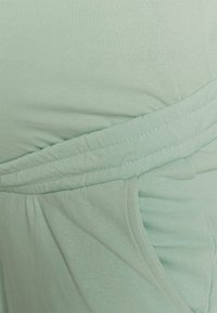 ONLY MATERNITY Shorts - grey