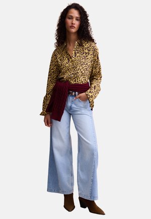 PIOMBO, ANIMAL-PRINT SHIRT, REGULAR FIT - Hemdbluse - yellow