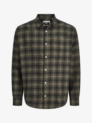 Πουκάμισο με μακριά μανίκια και κουμπιά, με θολό καρό σχέδιο σε σκούρο πράσινο και μαύρο, μυτερό γιακά, τσέπη στο στήθος και λευκά κουμπιά.