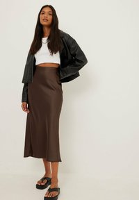 NA-KD A-snit nederdel - brown