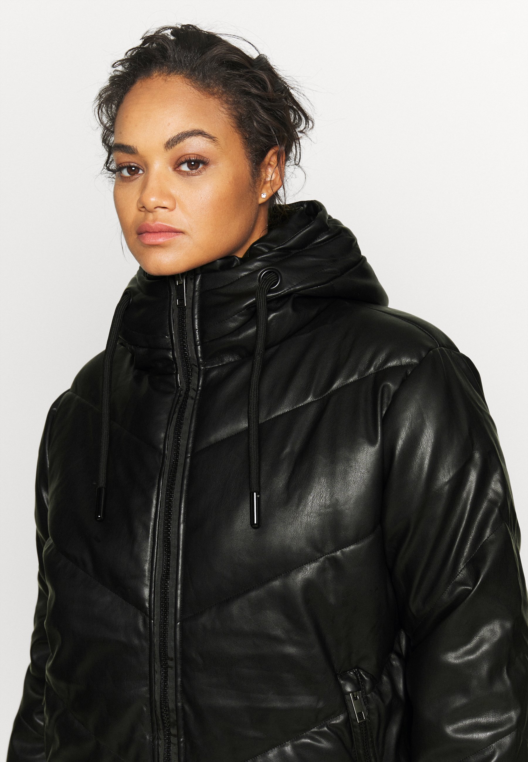 simply be black jacket