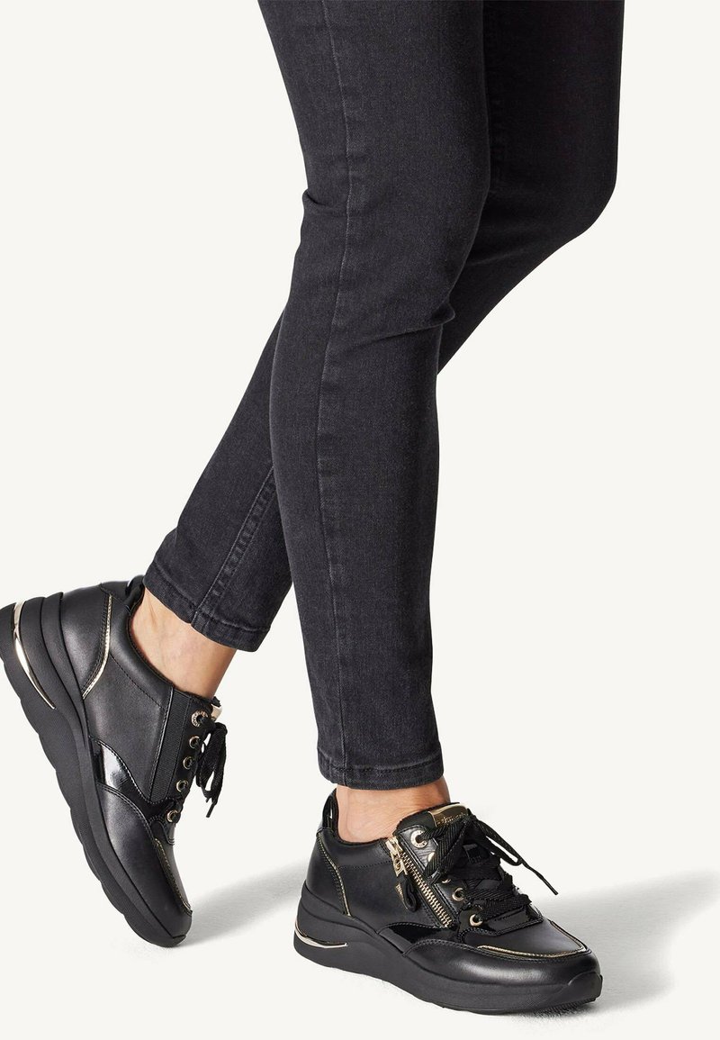 Tamaris COMFORT T- FLOW EXTRA-DÄMPFUNG - Sportcipő - black