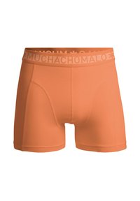 Narancssárga boxer alsónadrág sima anyagból, széles, embossed márkanevével ellátott elasztikus derékpánttal és testhezálló formával.