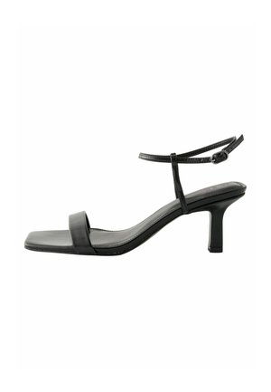 Next FOREVER COMFORT REGULAR FIT - Sandaalit nilkkaremmillä - black