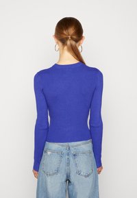 Even&Odd Sweter