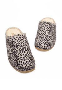 Leopardprint klompen met een zachte stoffen buitenkant, beige afwerking en een rubberen zool. Rond neus ontwerp met een gevoerde binnenzool voor comfort.