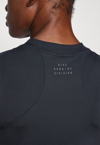 Nike Performance - Top