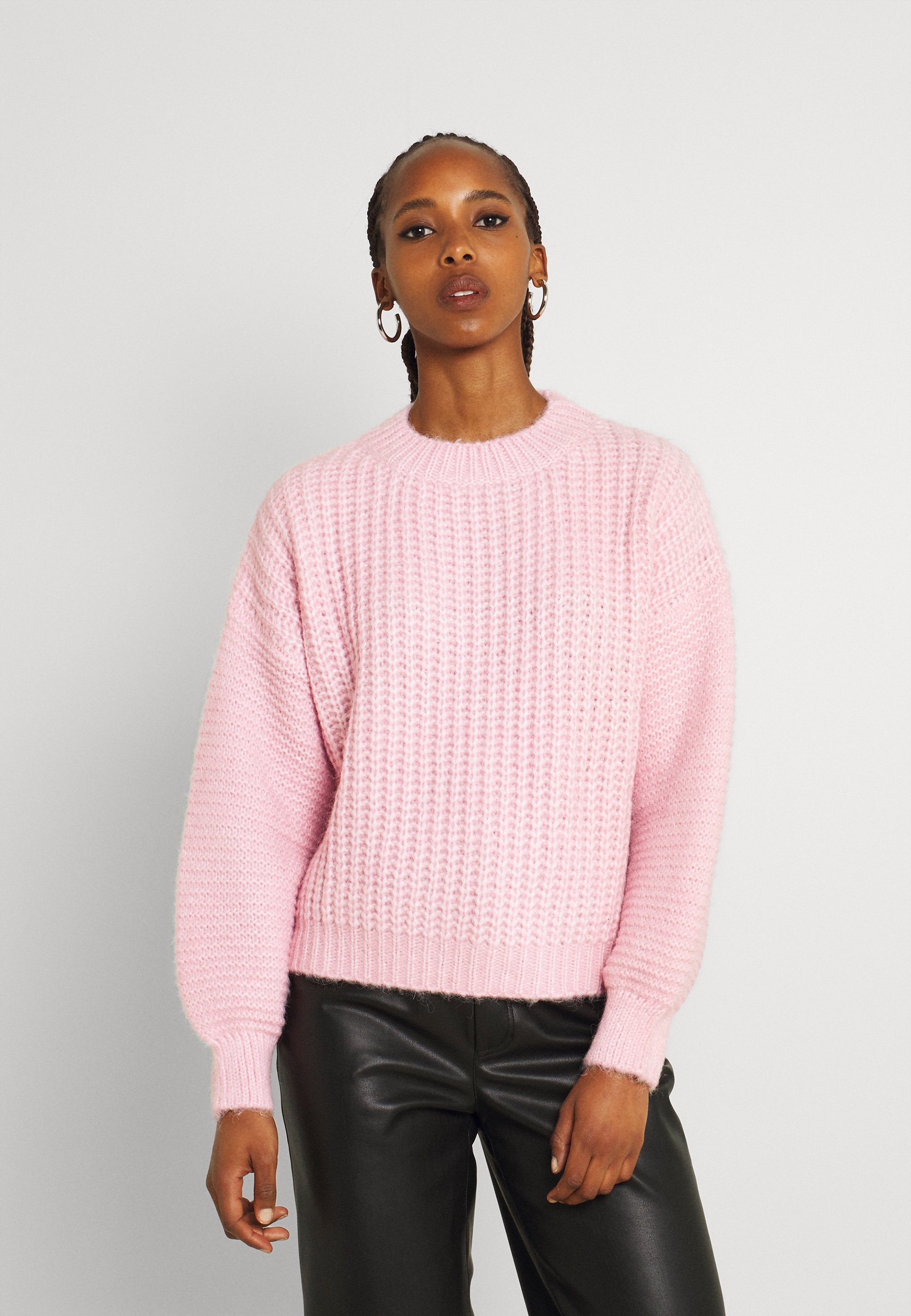 hot pink knitted sweater