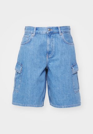Denim cargo shorts in light blue, featuring two side pockets, a button closure, belt loops, and a relaxed fit. Smooth fabric texture.