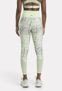 Reebok LUX PERFORM PRINTED - Leggings - citrus glow