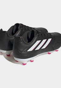 adidas Performance COPA - Botines de fútbol para terreno firme - core black   metalic   team shock pink