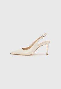 Unselected, cream