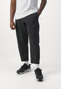 Nike Performance APS - Træningsbukser - black/sail