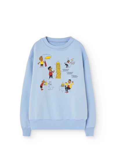 Felpa azzurra chiara con stampa grafica che presenta personaggi dei cartoni animati, pancake ed elementi da cucina. Collo rotondo, polsini e orlo a costine.