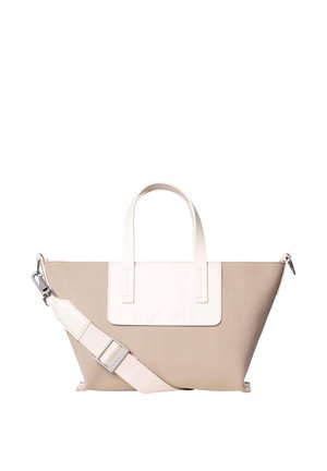 Borsa beige texturizzata con manici bianchi, tracolla bianca regolabile e toppa rettangolare bianca sul davanti.