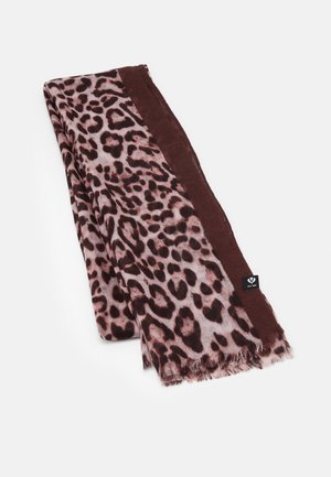 Foldet tørklæde med lyserødt og mørkebrunt leopardprint og ensfarvet mørkebrun kant, der viser en lille sort mærkeetiket nær den ene kant.