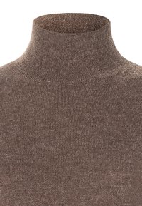 Maglione a collo alto in maglia marrone con un design aderente. Il tessuto presenta una texture liscia con un delicato motivo mélange.