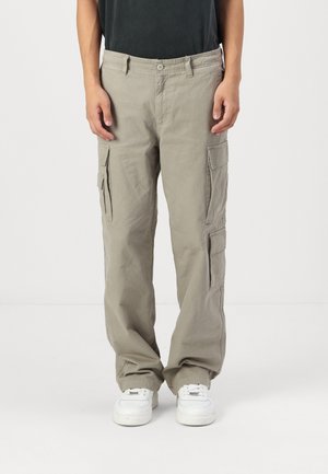 Jack & Jones JPSTBILL JJREED - Cargo trousers - abbey stone