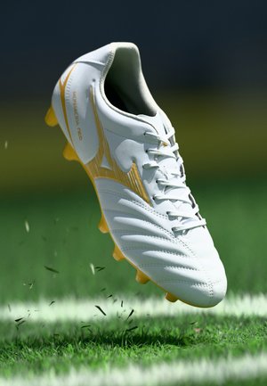 Mizuno MONARCIDA NEO III SELECT UNISEX - Scarpe da calcio per terreni duri - white/gold-coloured
