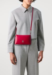 Furla DIAMANTE MINI - Borsa a tracolla - rosso veneziano