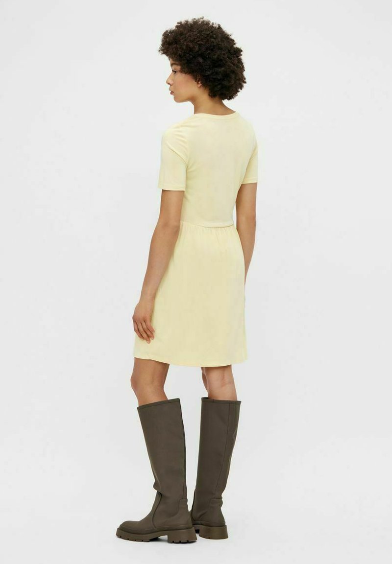 Damen Freizeitkleider | Pieces PCKAMALA Jerseykleid pale banana/hellgelb - FC73948 Damen Freizeitkleider | Pieces PCKAMALA Jerseykleid pale banana/hellgelb - FC73948