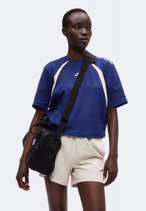 adidas Sportshorts 'Essentials' — photo 4