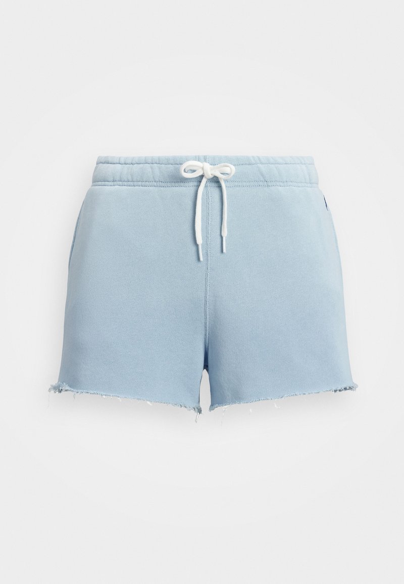 Pantaloni scurți casual albăstri deschis cu șnur alb și margini nefinitate, afișați pe un fundal alb simplu.