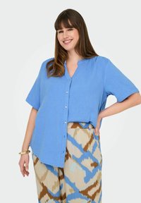 ONLY Carmakoma CARTHYRA - Camicia - provence