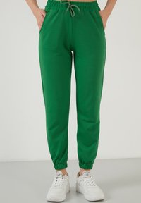 Spodnji deli trenirk - benetton color