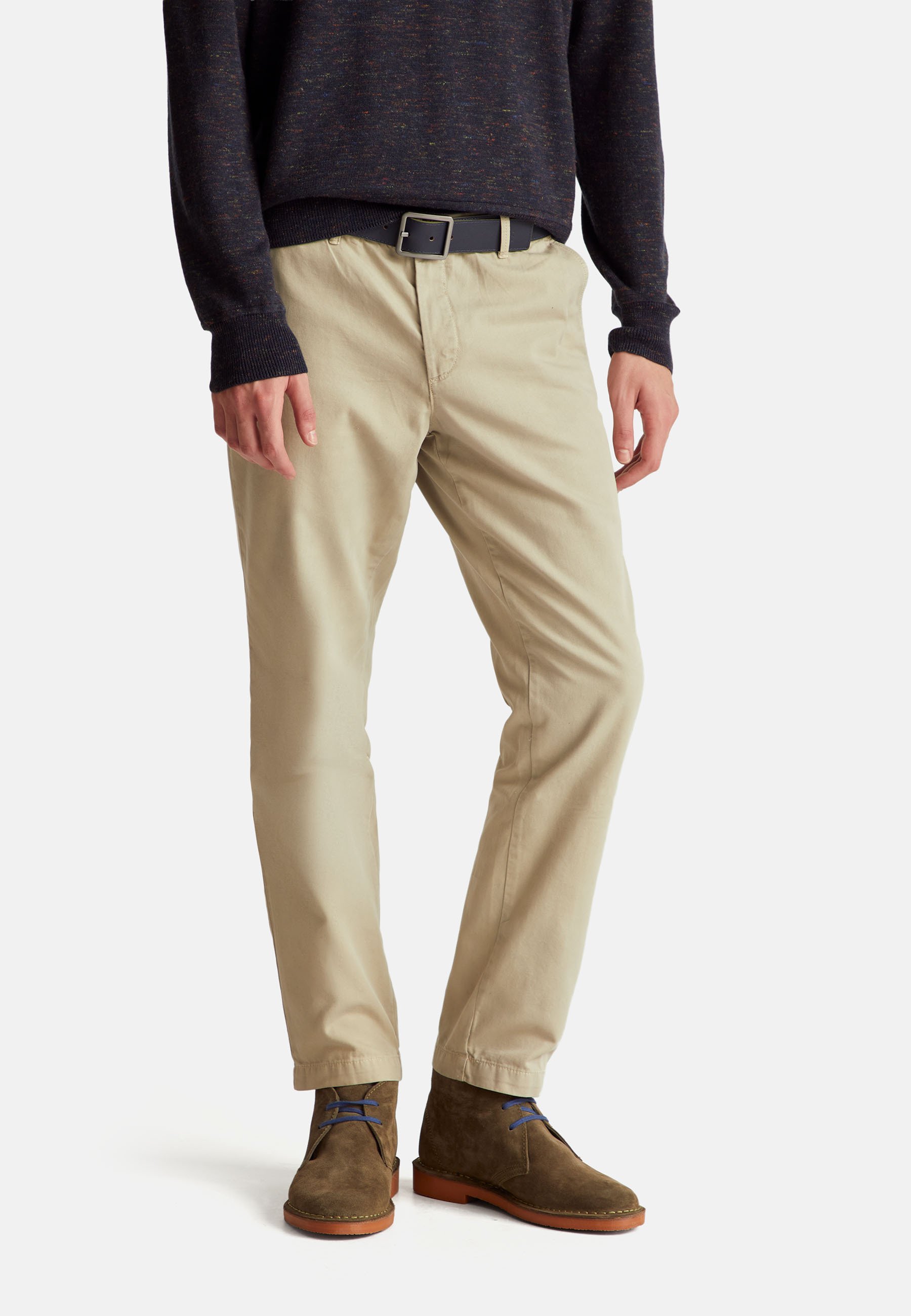 United Colors Of Benetton Herren Slim Cargo Hose – Stretch Gabardine, 96% Baumwolle, 4% Elastan, Modischer Schnitt