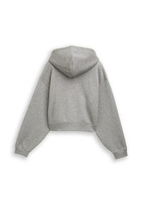 Felpa grigia corta realizzata in tessuto morbido, con un grande cappuccio, maniche ampie e dettagli a coste all'orlo. Nessun motivo o accessorio visibile.