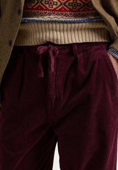 Polo Ralph Lauren POLO PREPSTER CORDUROY EASY TROUSER - Auduma bikses - ruby