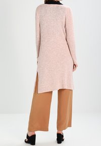 Cream Kofta - light pink