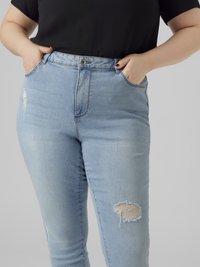 Vero Moda Curve VMSOPHIA - Džínsy skinny fit - light blue denim