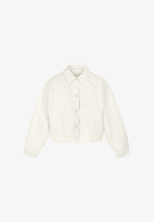 Weißes, kurz geschnittenes Hemdjackett mit langen Ärmeln, Kragen und zwei Brusttaschen, vor weißem Hintergrund dargestellt.