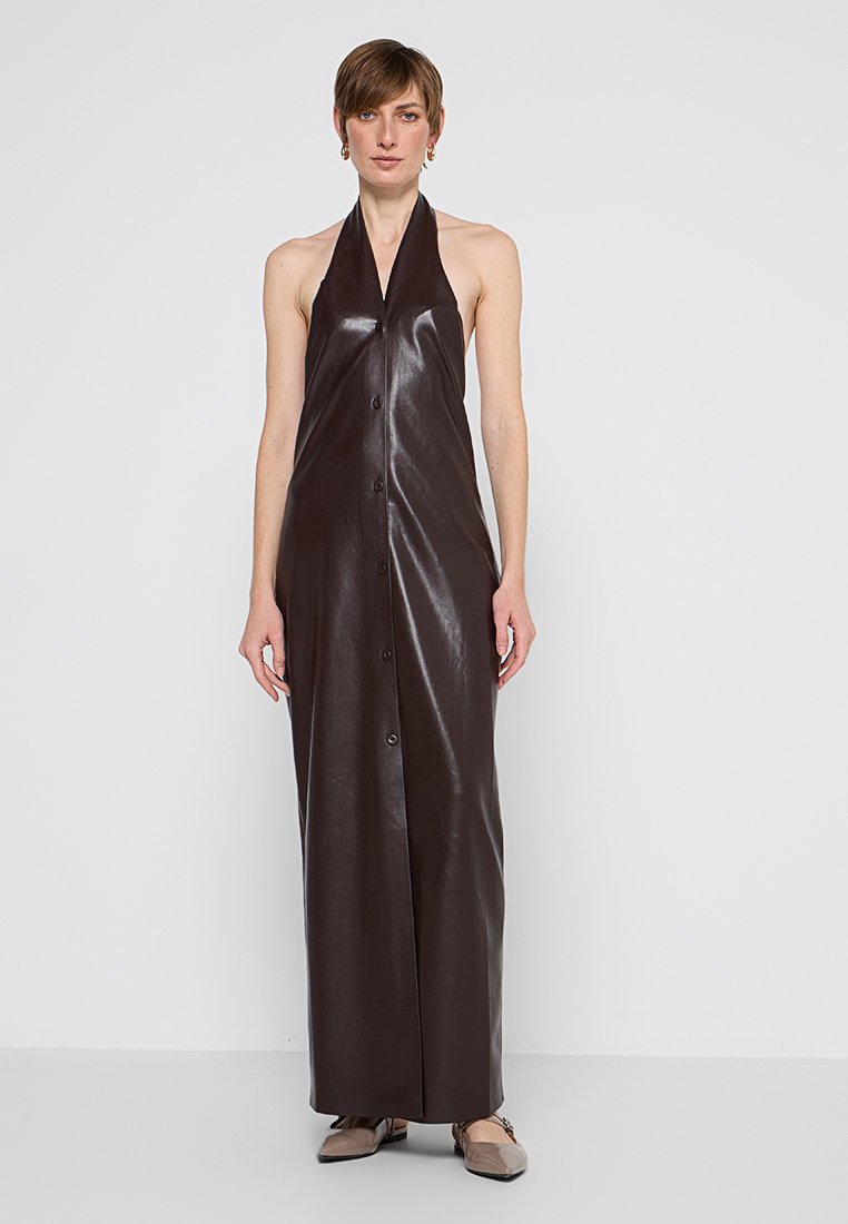 Nanushka Maxi-jurk donkerbruin Nanushka Maxi-jurk donkerbruin