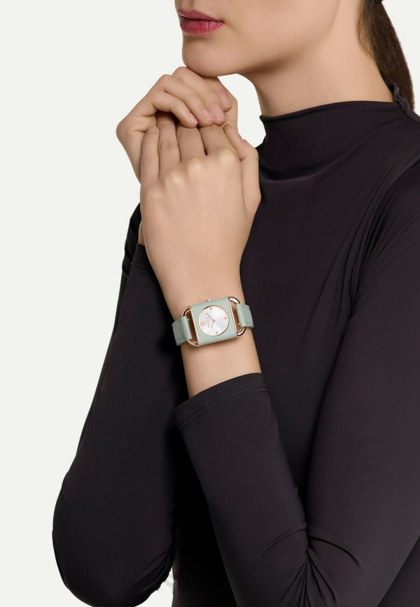 QUARTZ ANALOG ARCO SQUARE - Uhr