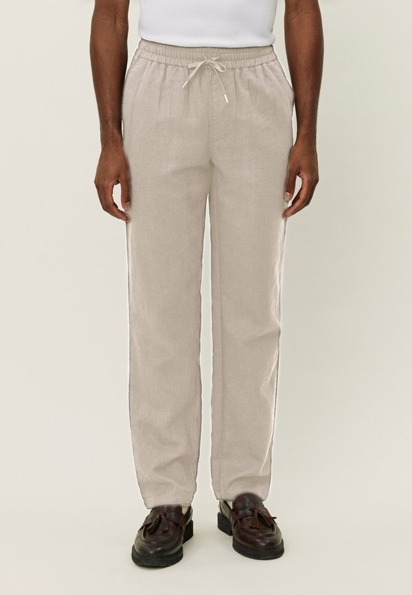 PATRICK PANTS - Trousers - ivory
