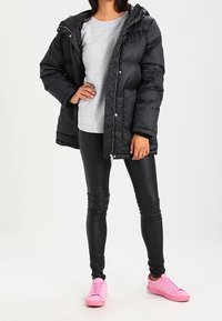 Vero Moda Sweter