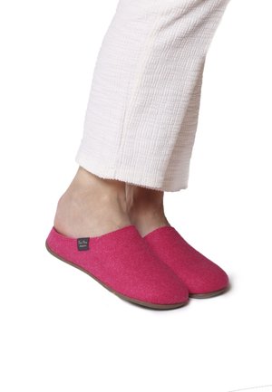 MONA FR - Slippers - fucsia