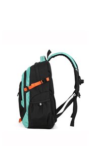 Zaino nero con accenti turchesi, spallacci arancioni e una tasca laterale in rete. Presenta spallacci imbottiti e una superficie testurizzata.
