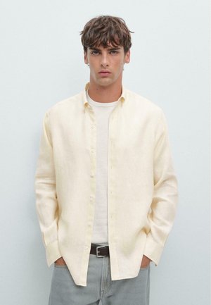 REGULAR FIT  - Skjorter - yellow