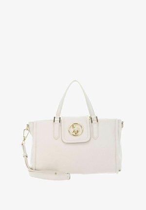 Sac à main beige clair avec poignées supérieures et bandoulière amovible. Il présente un emblème doré sur le devant et une texture en cuir lisse.